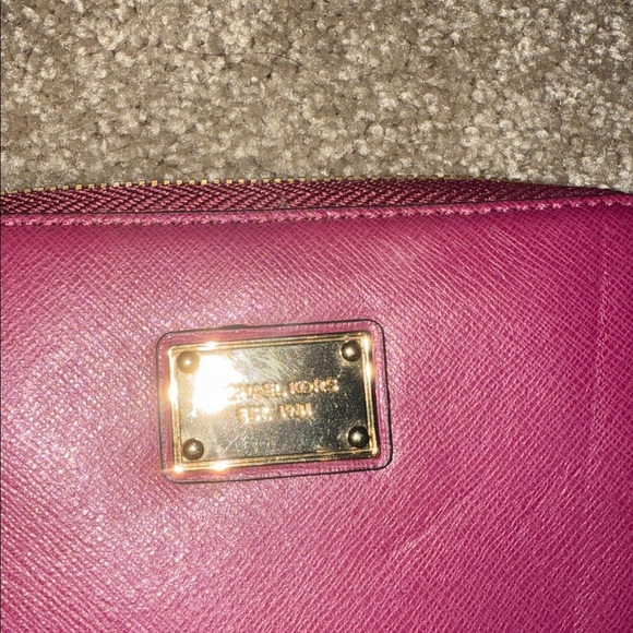 Michael Kors Fuchsia Wristlet with Gold Accents - Picture 2 of 7